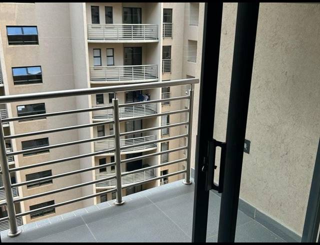 1 BEDROOM APARTMENT FOR SALE IN HATFIELD